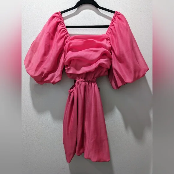 Pink puff sleeve dress - Picture 2 of 5